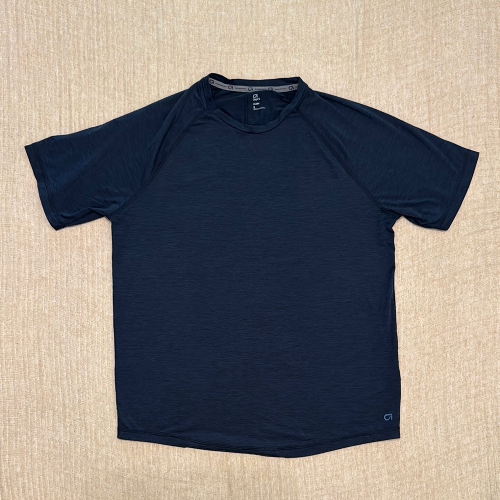 Men’s GapFit Athletic Shirt‎